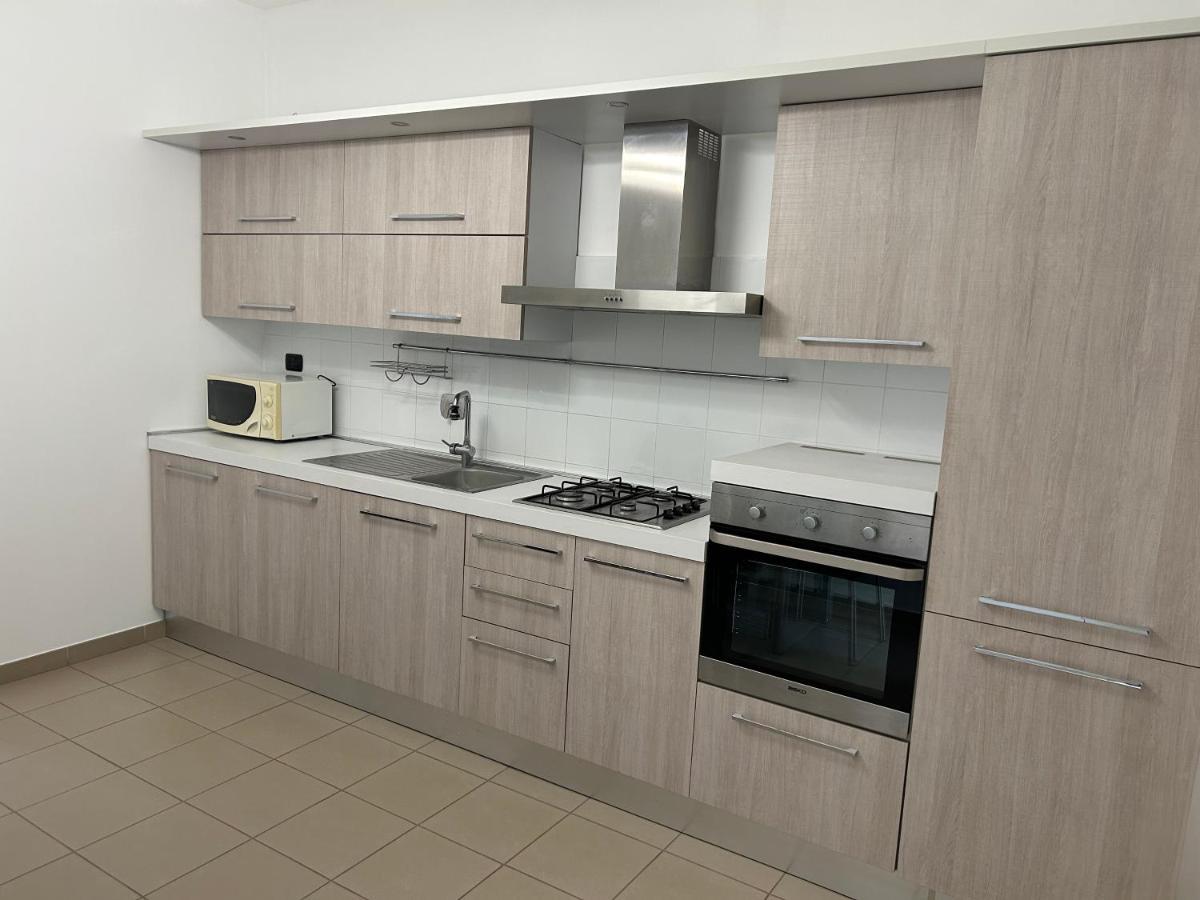 Typical One Bedroom In Center Appartamento *